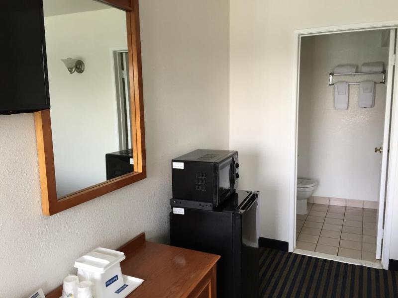 Travelodge By Wyndham Hollywood-vermont/sunset Los Angeles