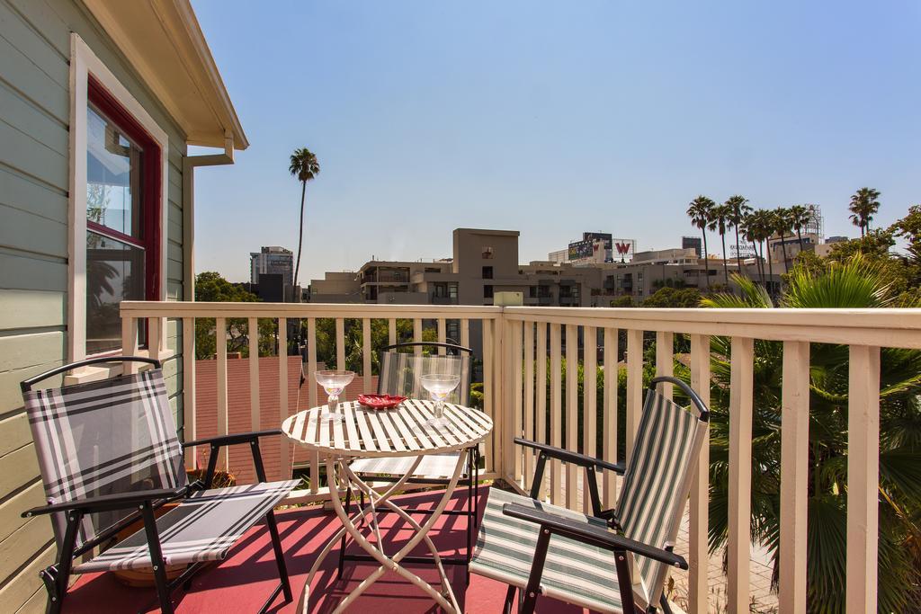 Hollywood Hills Suites Apartamento *