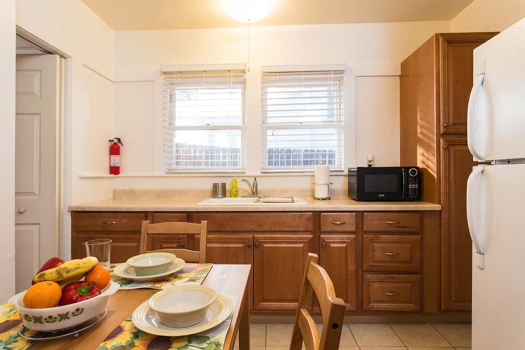Apartamento Hollywood Hills Suites Los Angeles