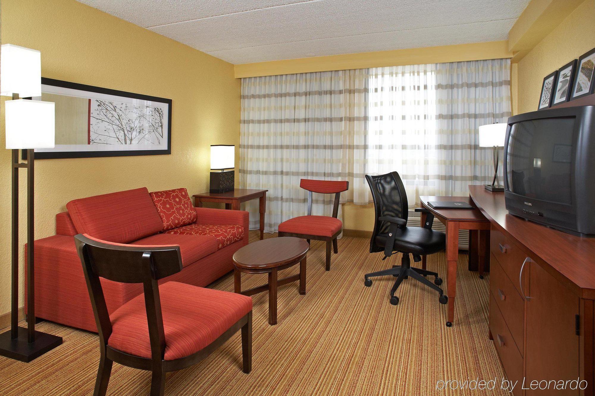 Mdr Marina Del Rey- A Doubletree By Hilton