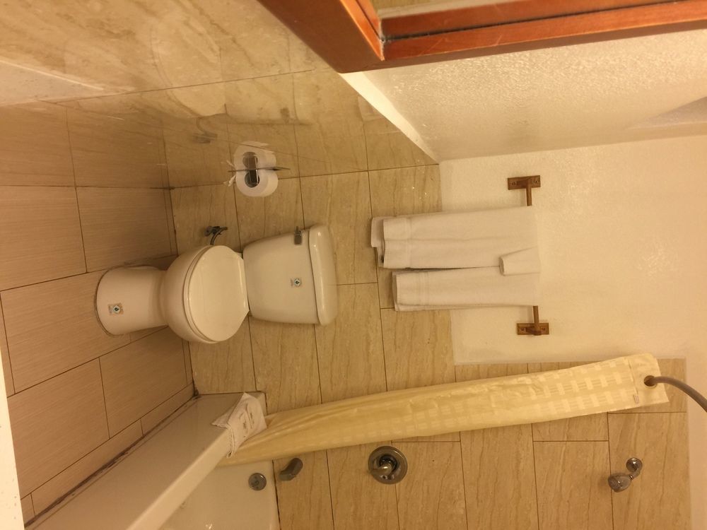 Crenshaw Motel 2*