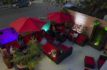 Hollywood Hotel