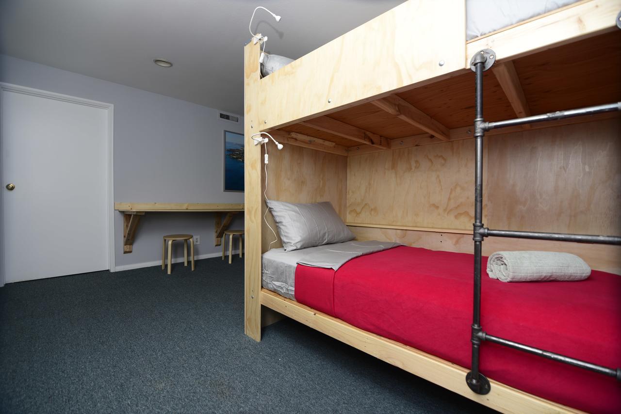 Art Boarding Hostel Los Angeles