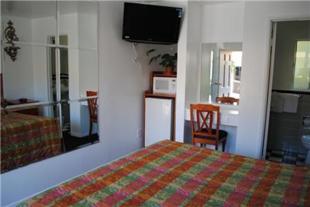Rose Bowl Motel Los Angeles