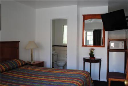 Rose Bowl Motel