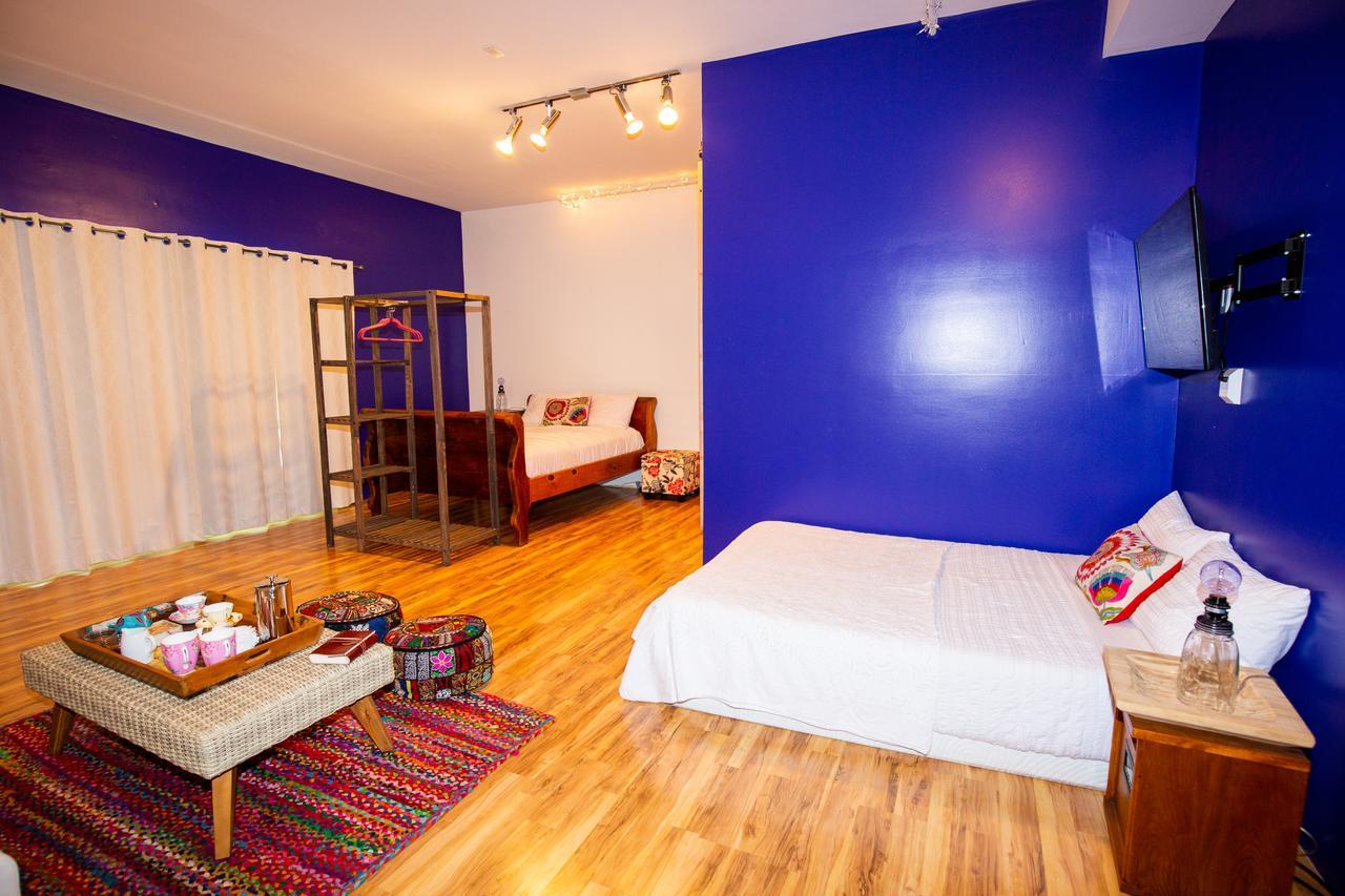 The Treehouse, Bel Air - A Vegan Bed & Breakfast