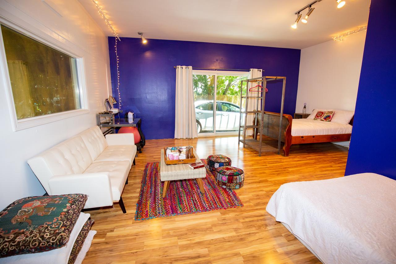 The Treehouse, Bel Air - A Vegan *