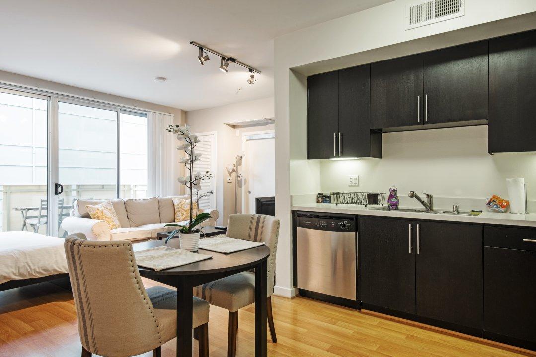 Modern Studio In Santa Monica Los Angeles