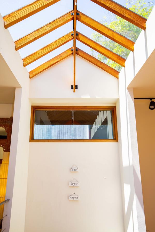 The Treehouse, Bel Air - A Vegan Bed & Breakfast Los Angeles