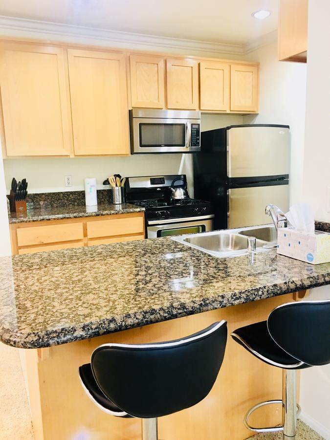 New Luxury Dt La Apt- Pool, Gym, Staple Center Apartment