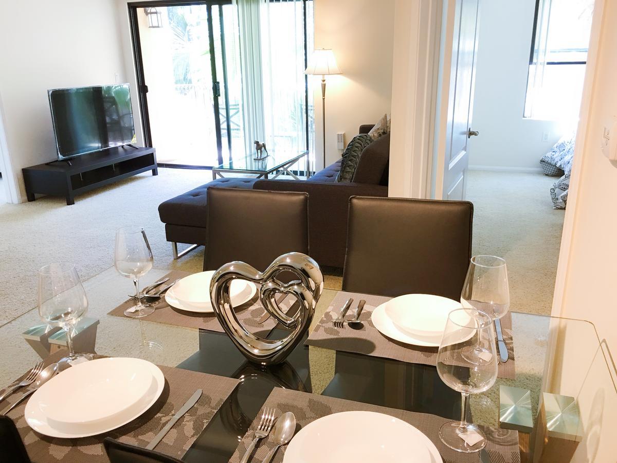 New Luxury Dt La Apt- Pool, Gym, Staple Center Los Angeles