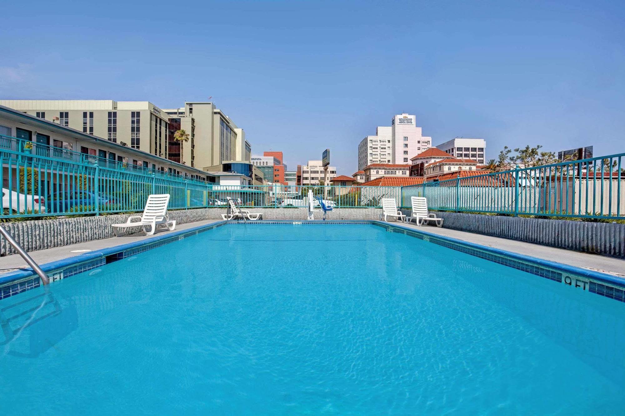 Travelodge By Wyndham Hollywood-vermont/sunset Motel Los Angeles