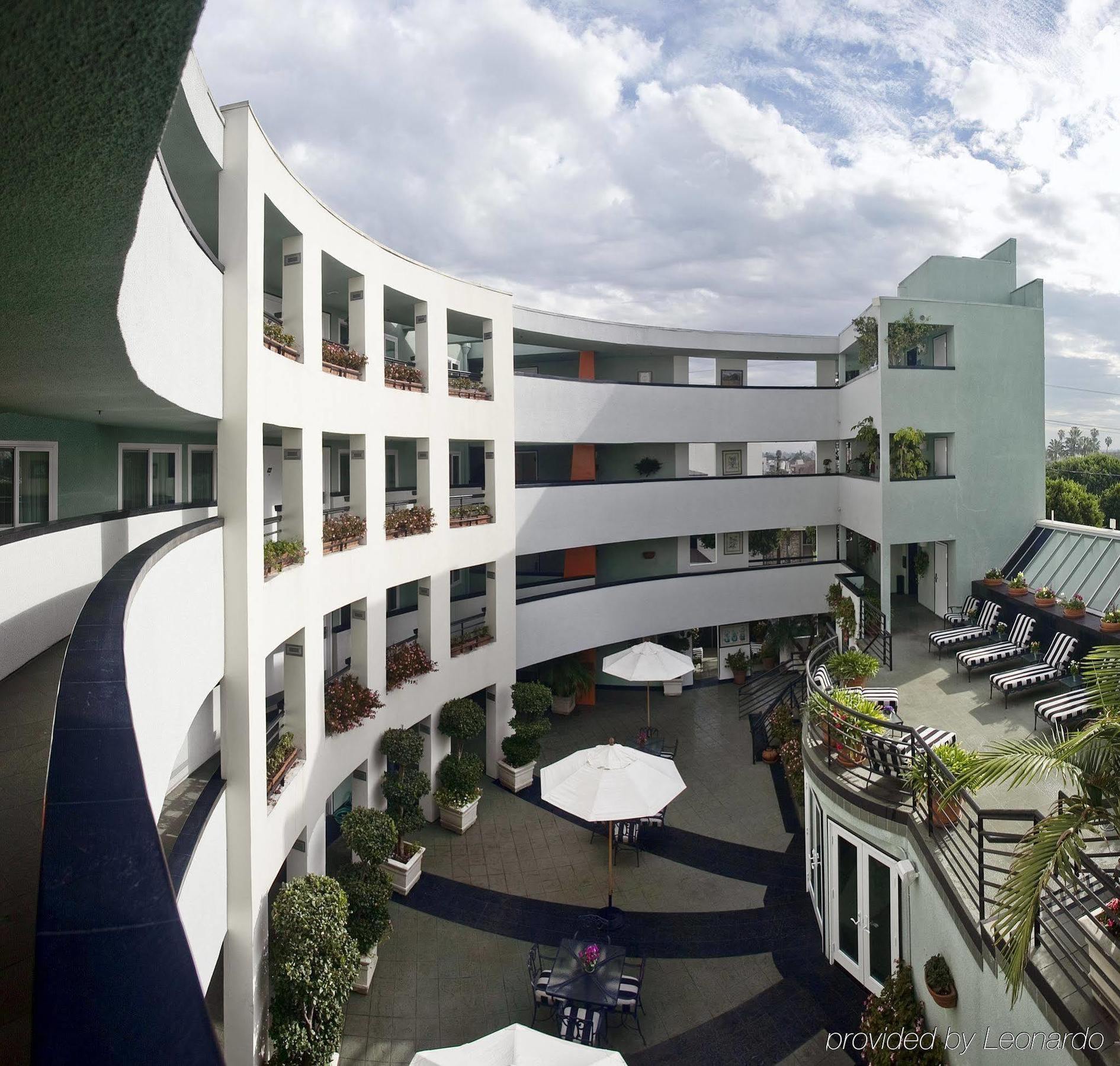 Carlyle 3* Los Angeles