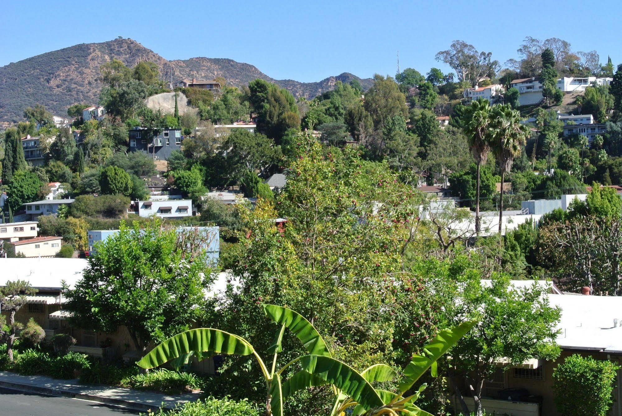 Acomodação com café da manhã  In Hollywood Hills Los Angeles