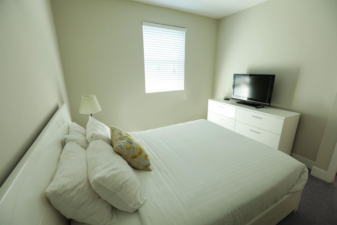 Downtown Cosmopolitan Residences Hotel Los Angeles