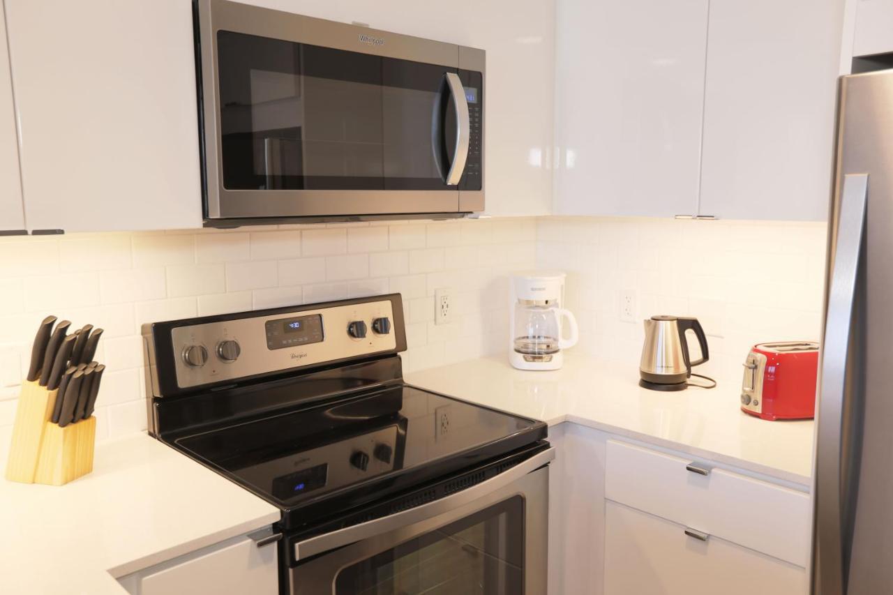 Downtown Cosmopolitan Residences Hotel