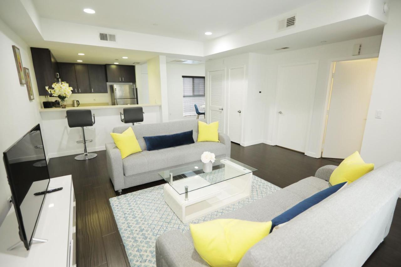 Downtown Cosmopolitan Residences
