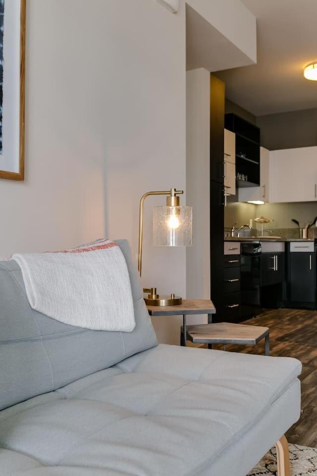 Abode Angeles - Marina Del Rey Venice Aparthotel
