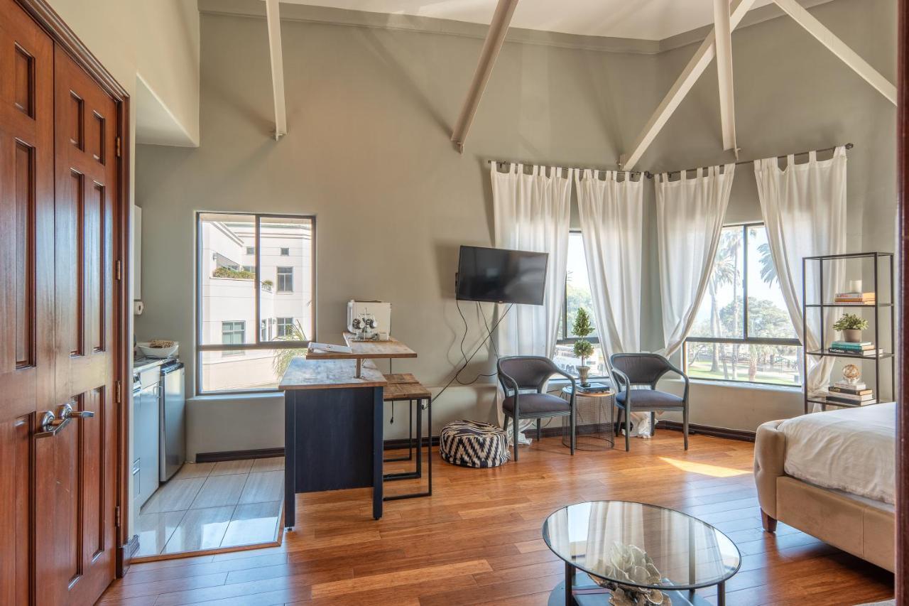 Ocean Luxury Lofts And Apartment Los Angeles