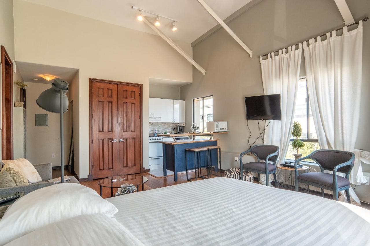 Ocean Luxury Lofts And Los Angeles