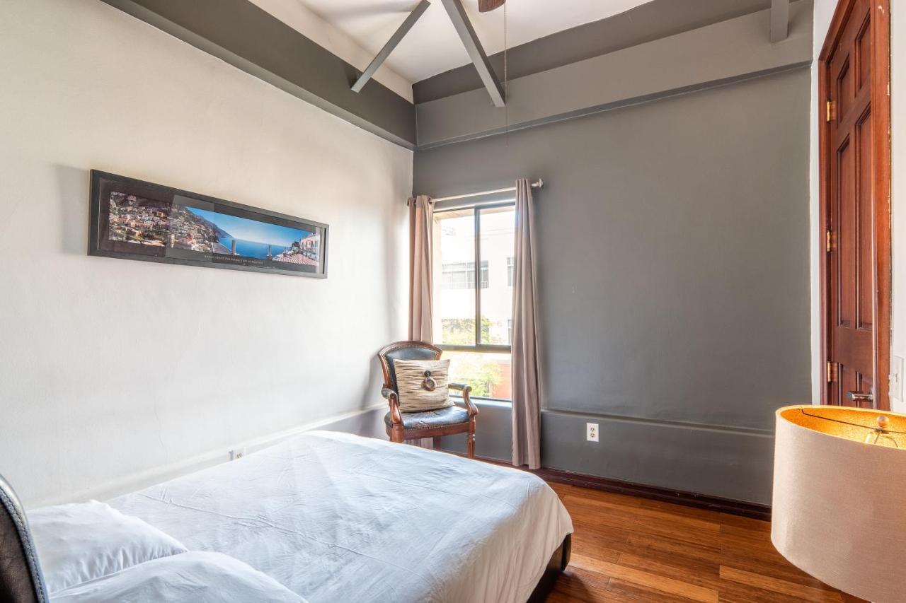 Ocean Luxury Lofts And *