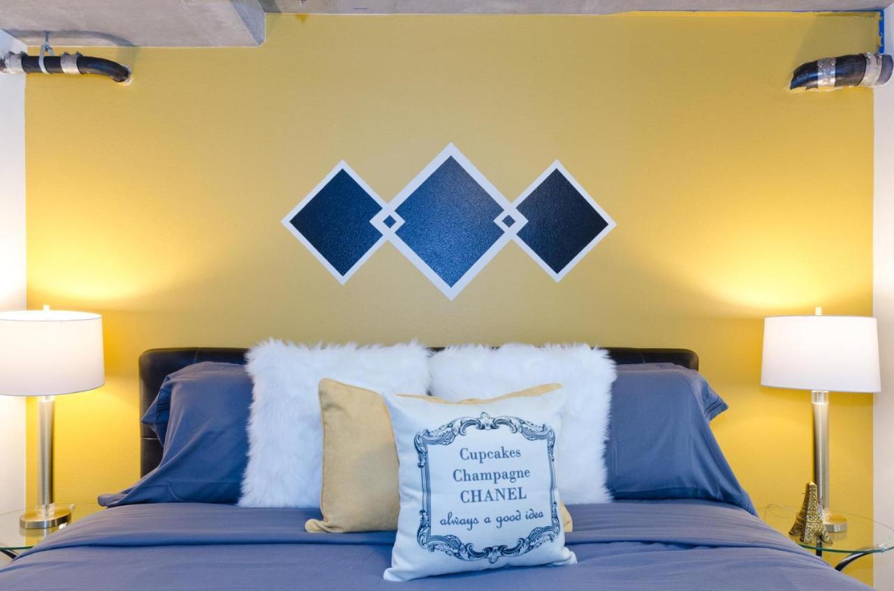 Urban Dtla Two Level Fashion Loft Apartment