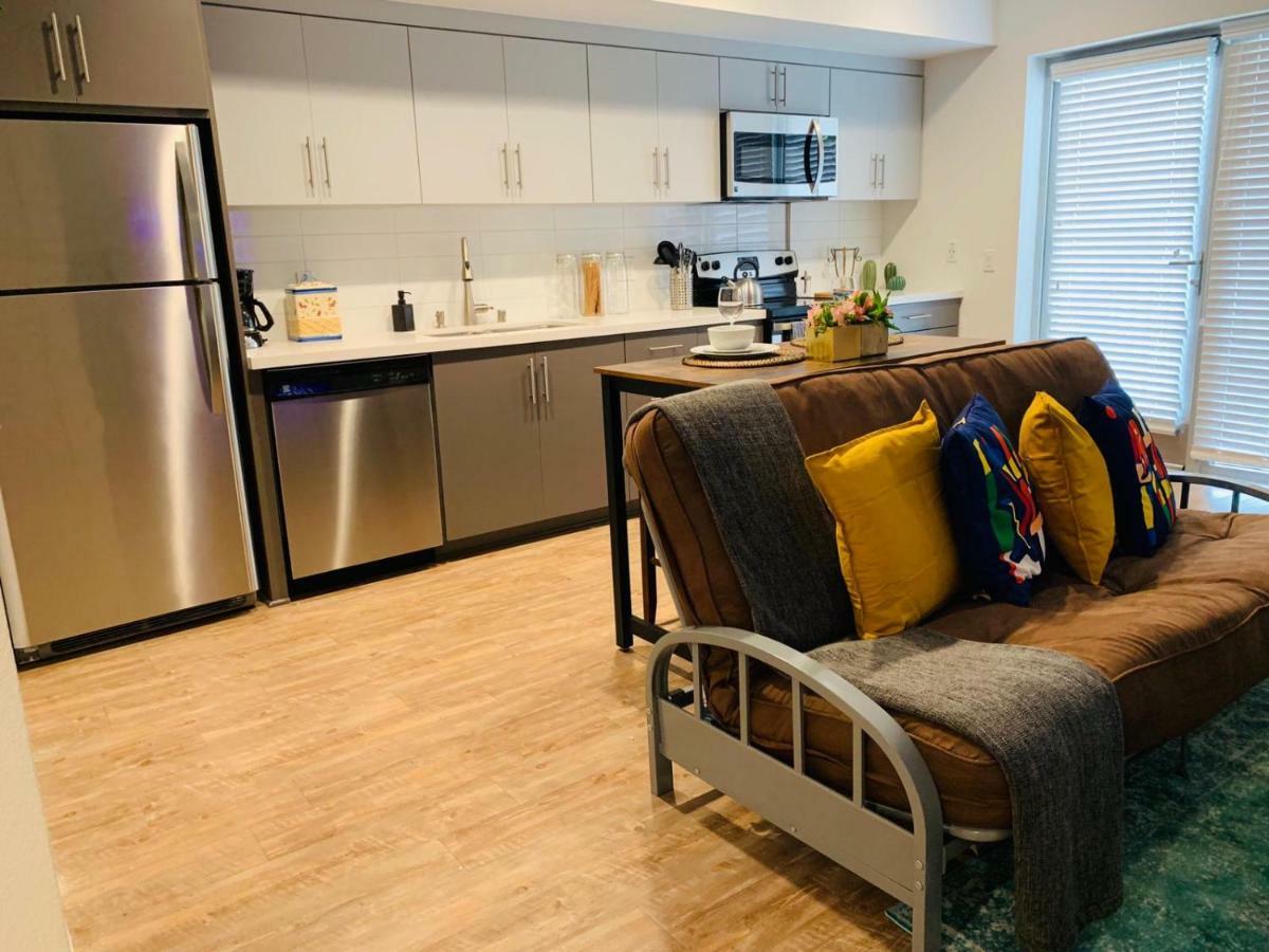 Mojave Studio In Hollywood Apartment *