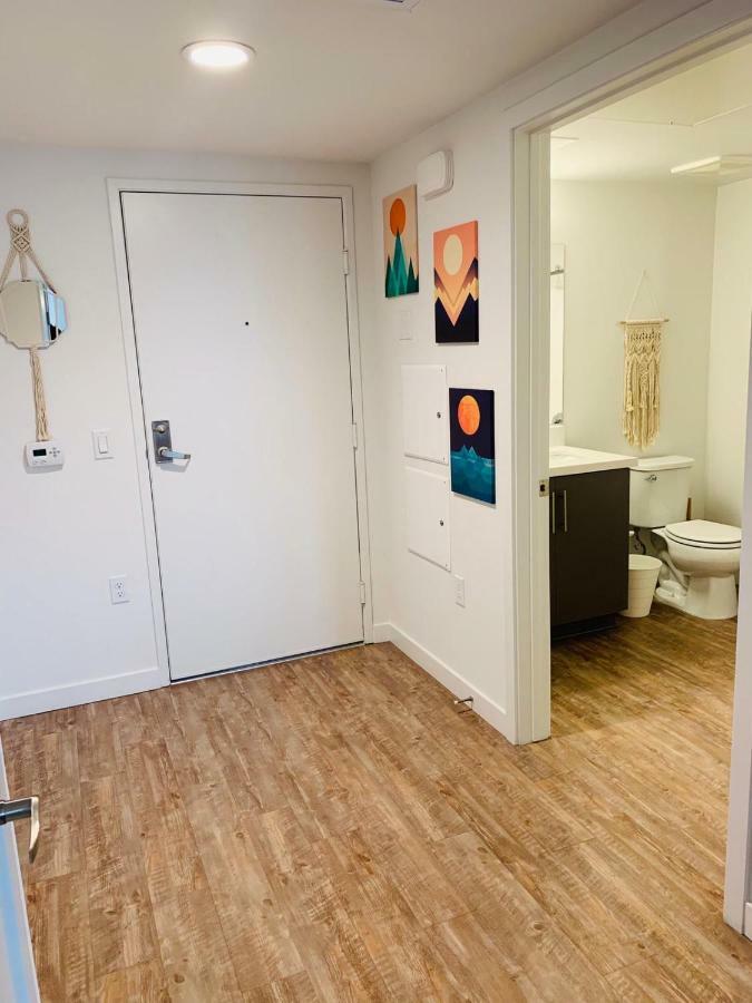 Mojave Studio In Hollywood Apartment