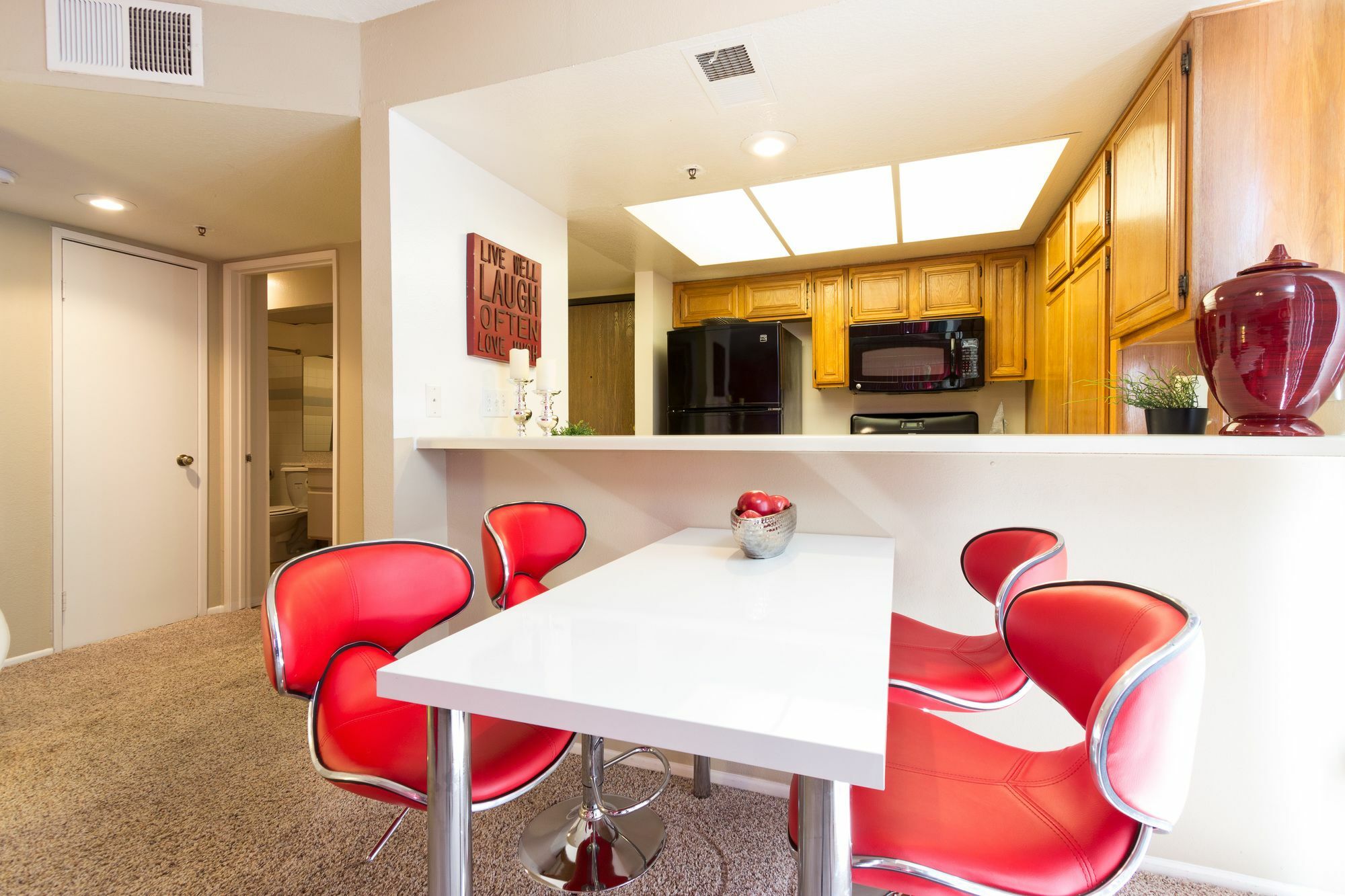 Hollywood Gateway Apartment Los Angeles