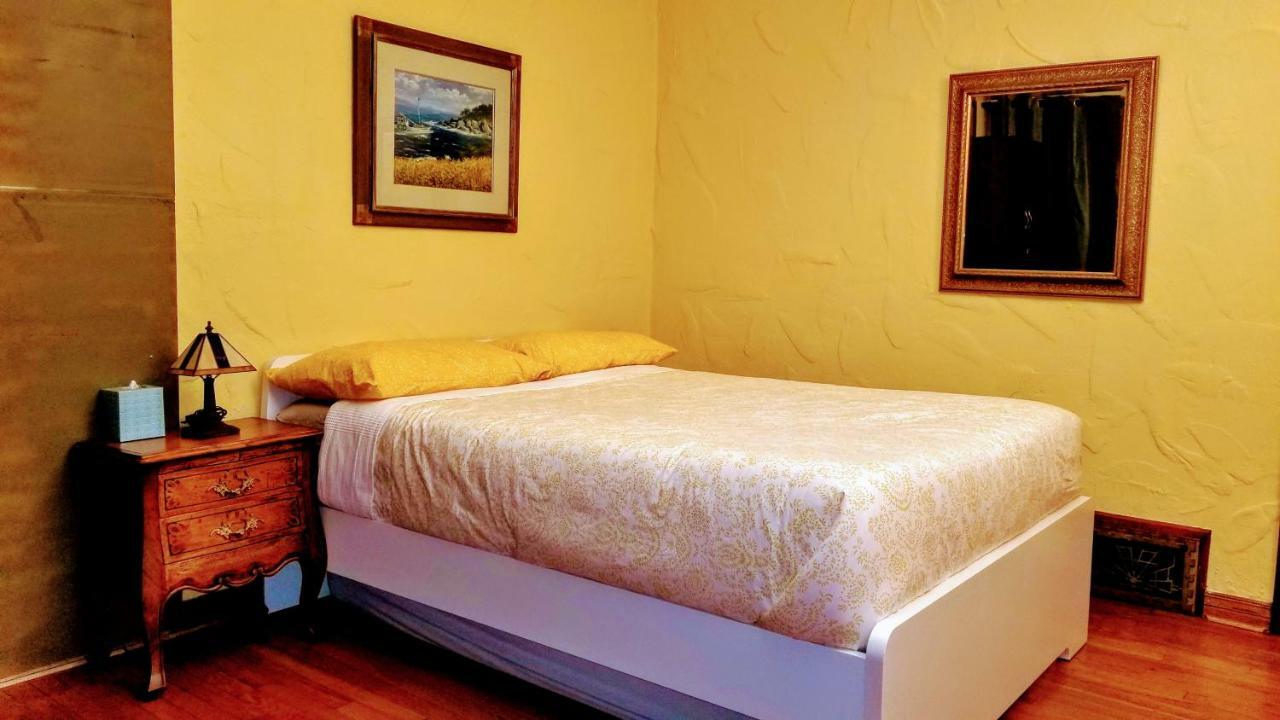 Homestay Westchester Place *