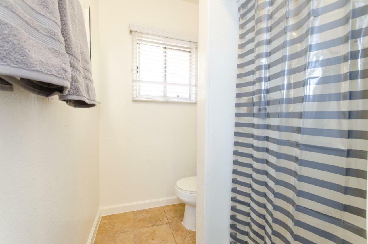 Apartment Quiet Studio In Hollywood Area Los Angeles