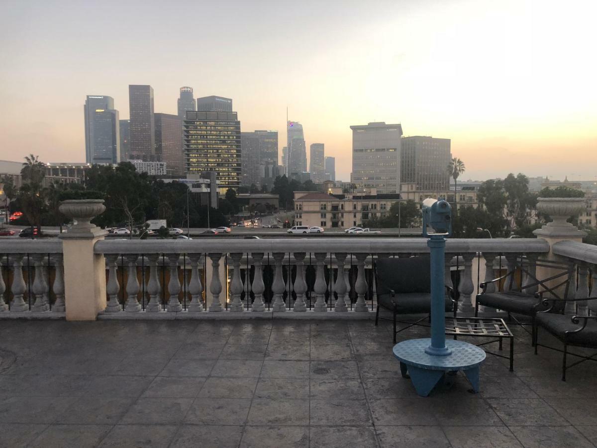 606 N Figueroa St.