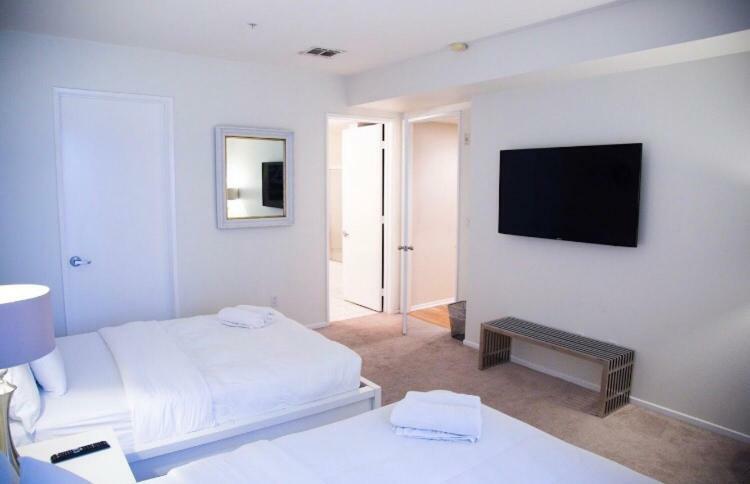 Spacious Hollywood 2br Near Dolby Theater