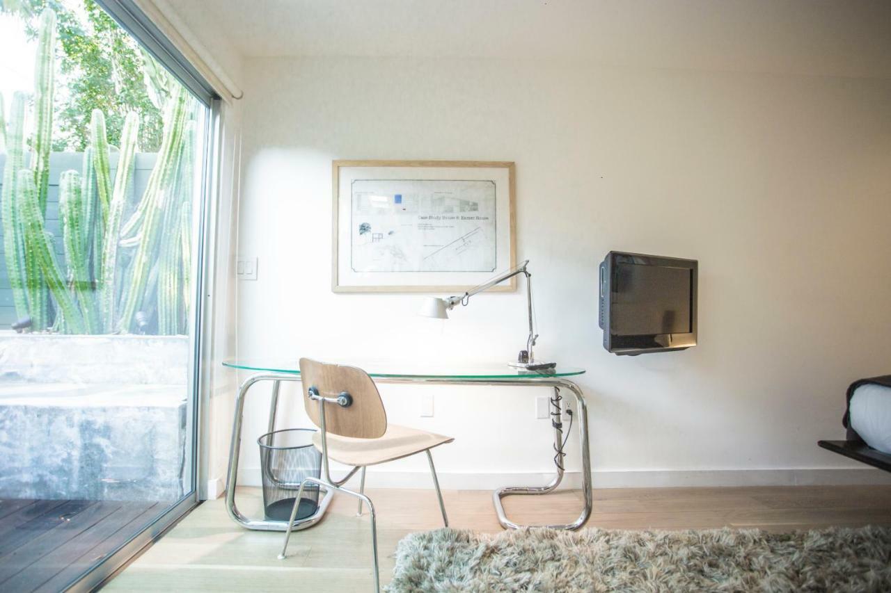 Venice Place Los Angeles