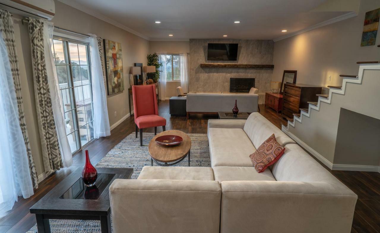 Holiday home Stylish Hollywood Hills With Million Dollar Views Waiting For You!