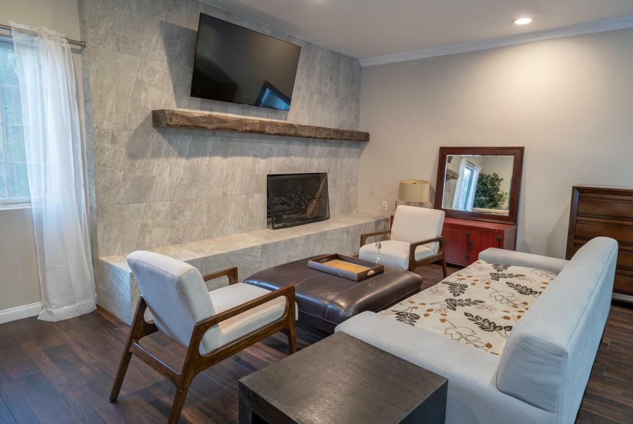 Holiday home Stylish Hollywood Hills With Million Dollar Views Waiting For You! Los Angeles