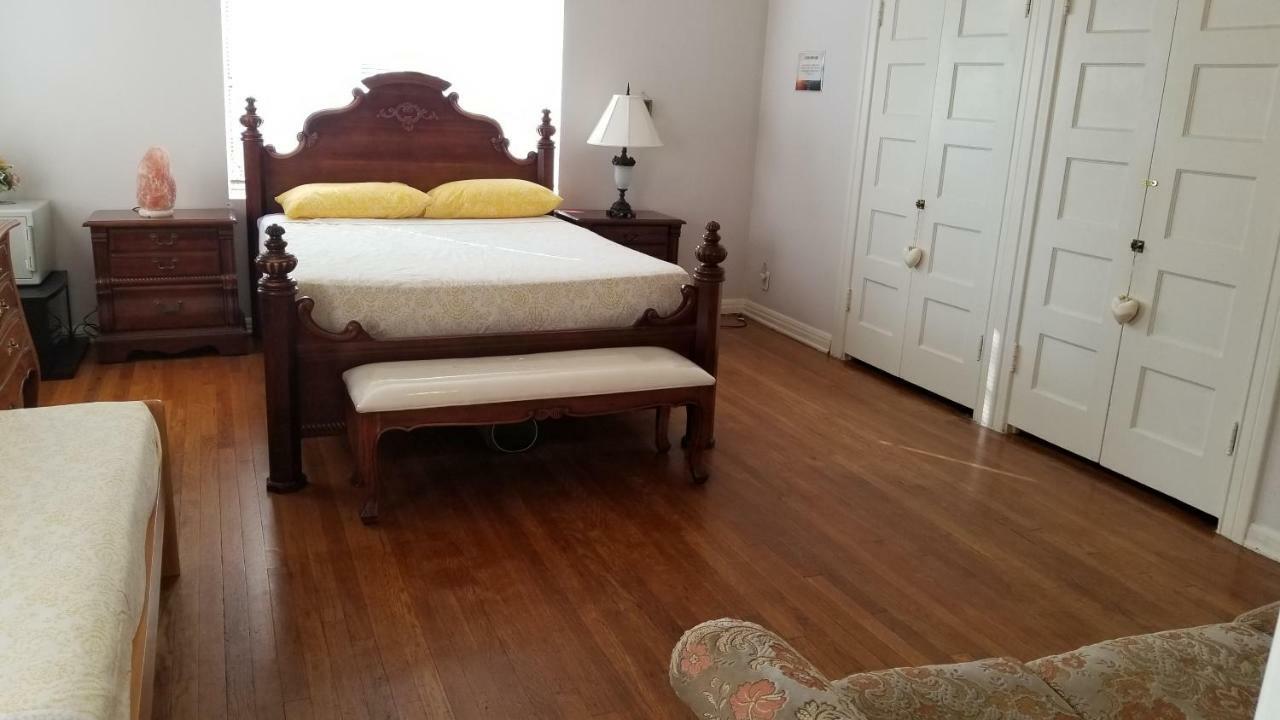 Westchester Place *