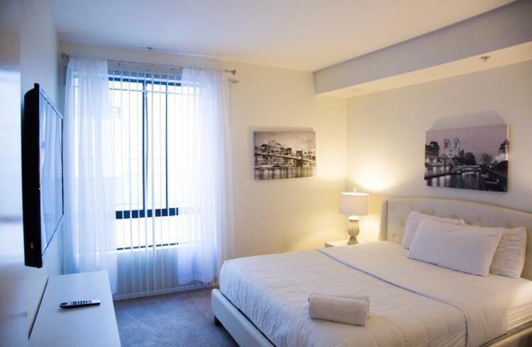 Spacious Hollywood 2br Near Dolby Theater