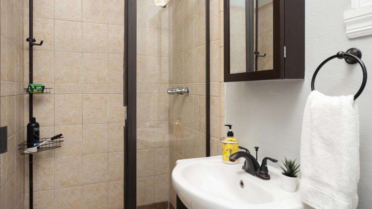 3br 2bthr House In Culver City-midcity *