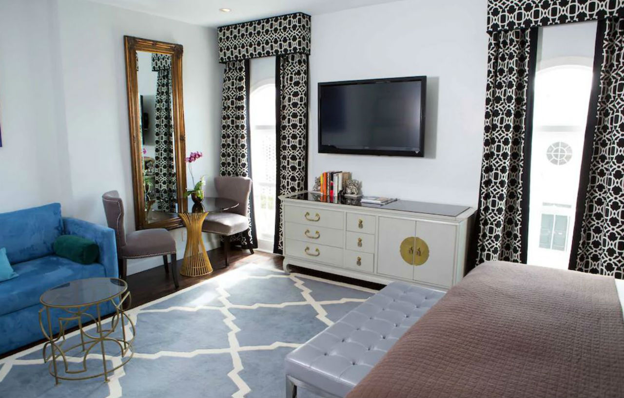 The Crescent Hotel Beverly Hills, Sonder Hotel