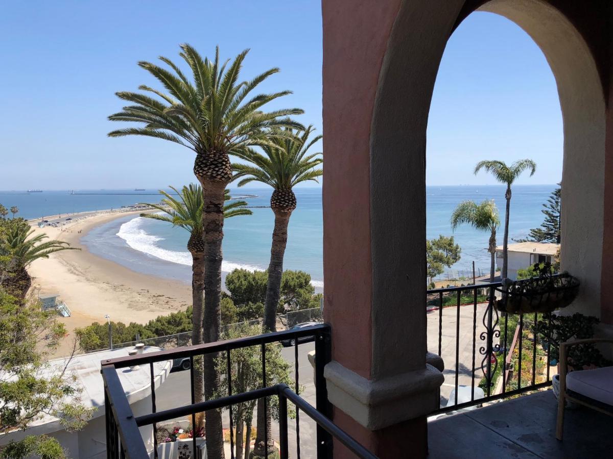 The Riviera Apartment