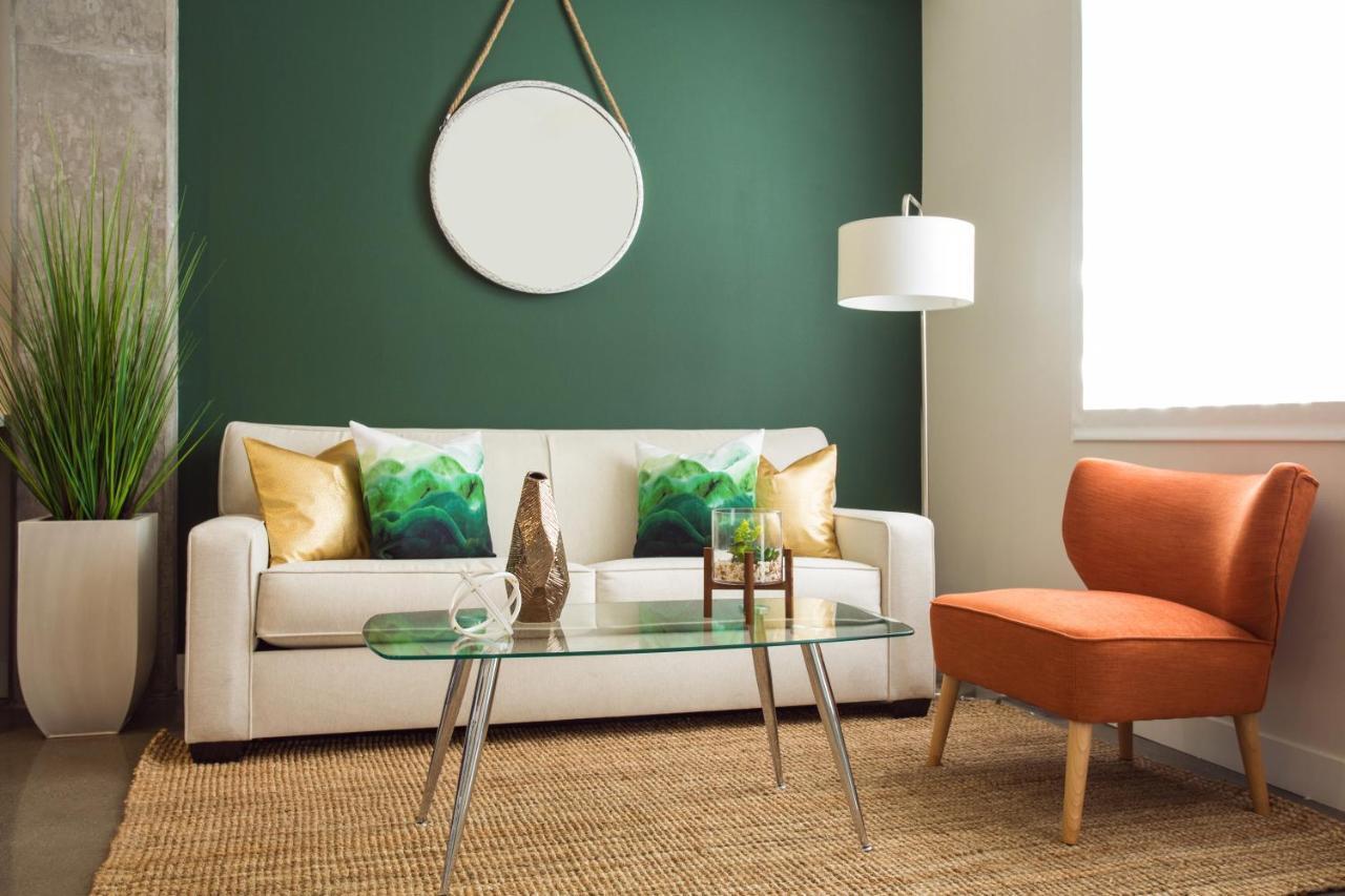 La Premium Suites Aparthotel
