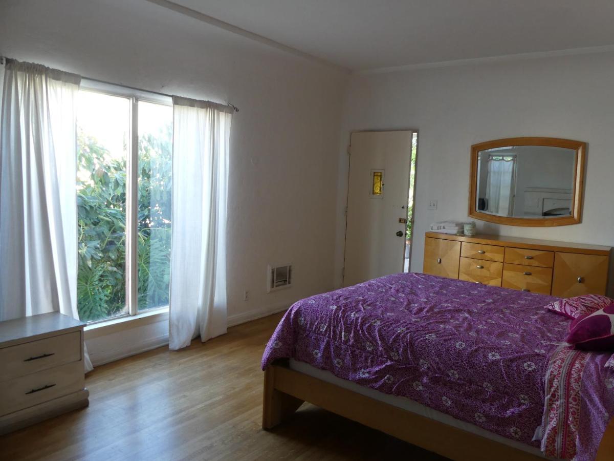 Wilshire Orange Inn 2*