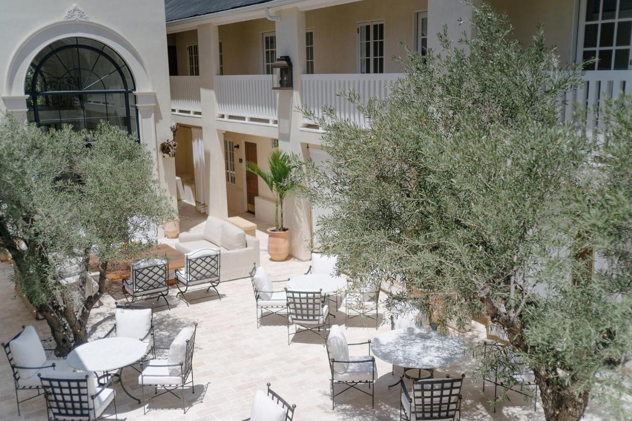 Best Hotels in Hollywood, Los Angeles for Every Traveler