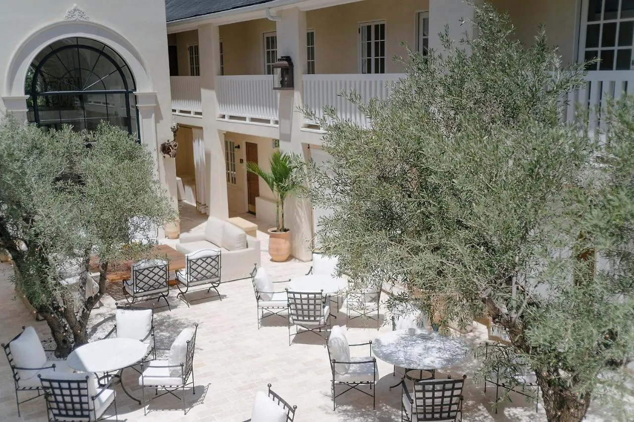 Best Hotels in Hollywood, Los Angeles for Every Traveler